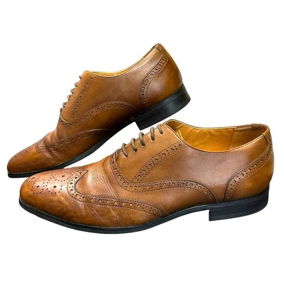 EXPRESS Tan Leather Wingtip Lace Up Oxford Worn Once Size 10 - Picture 1 of 16